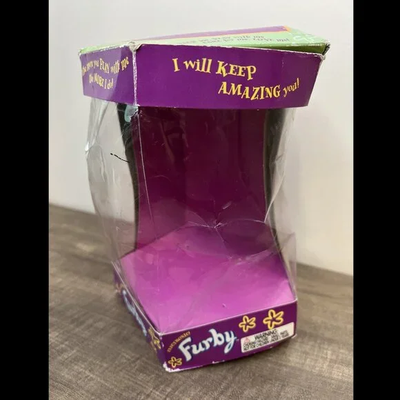 Furby Box - Picture 2 of 7
